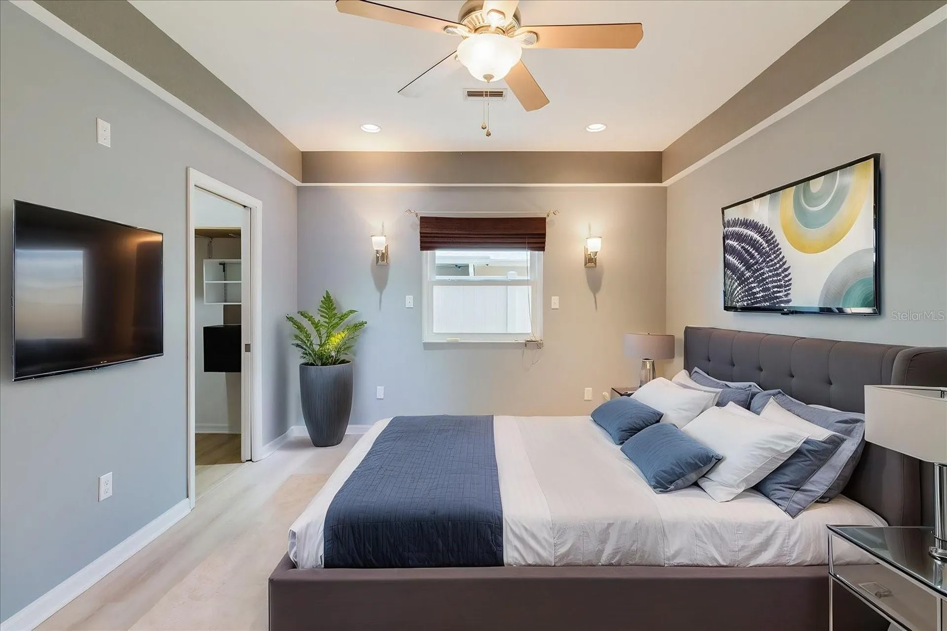 2009 Peppertree Court Oldsmar FL 34677