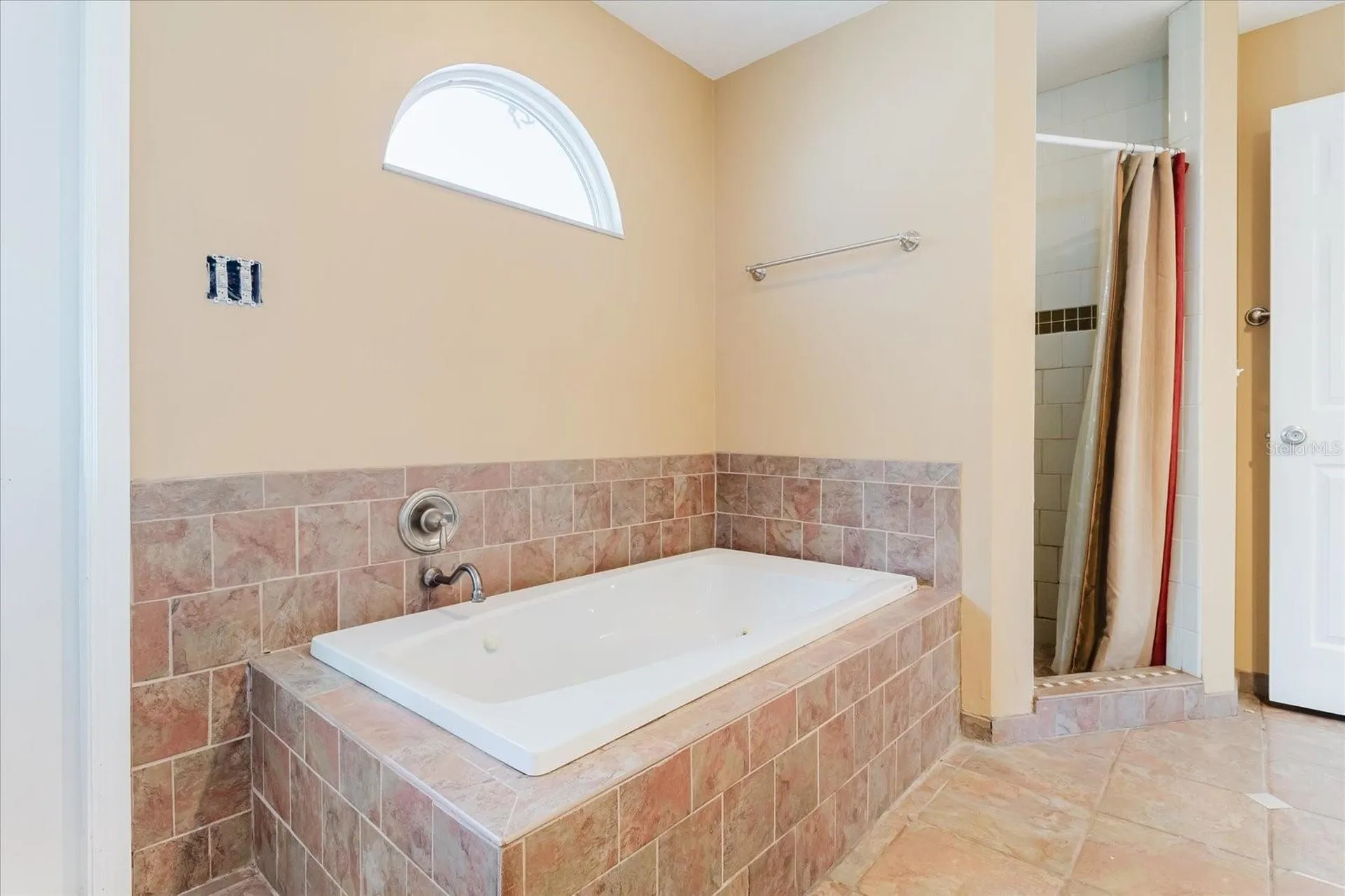2009 Peppertree Court Oldsmar FL 34677