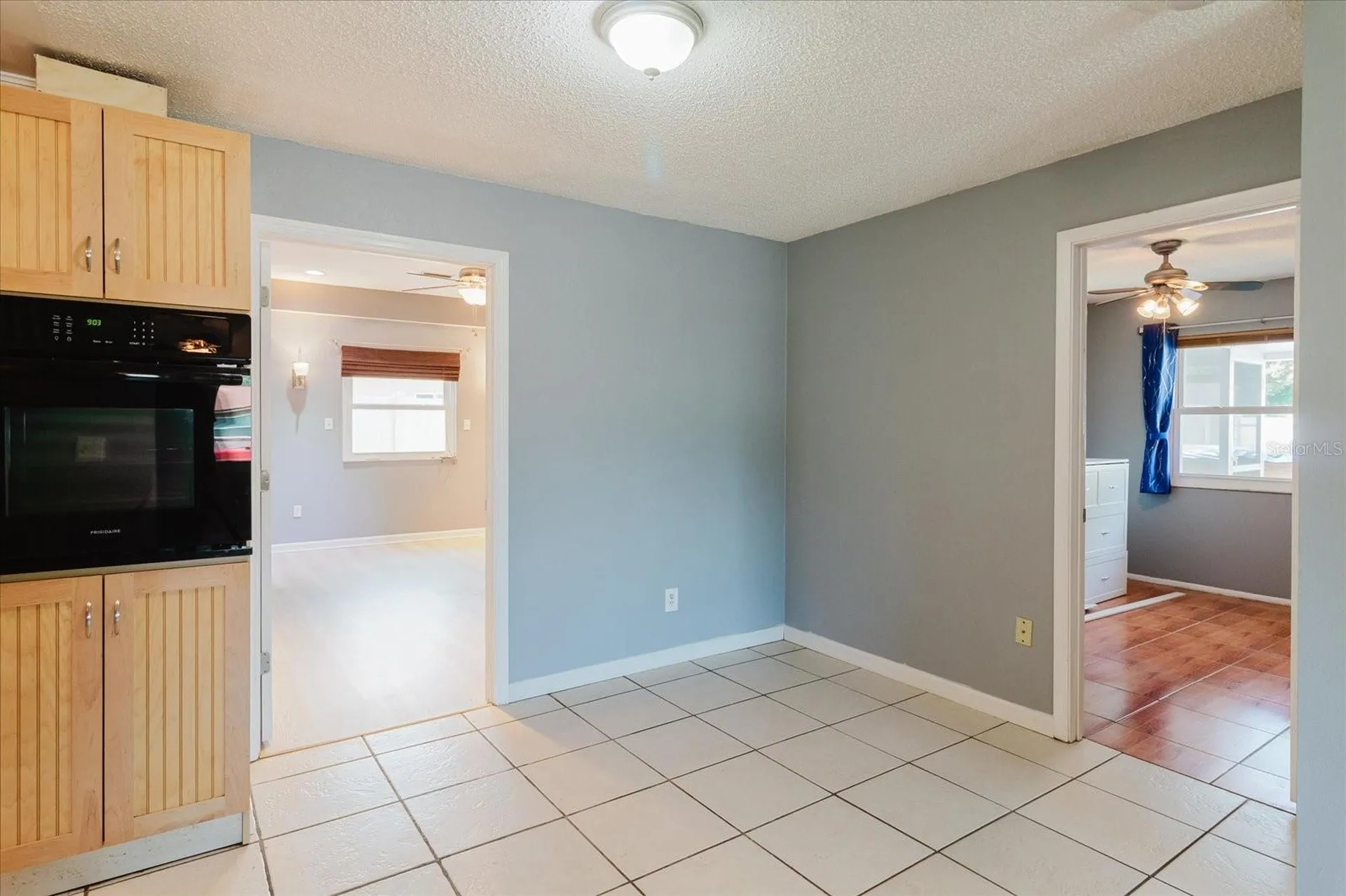 2009 Peppertree Court Oldsmar FL 34677