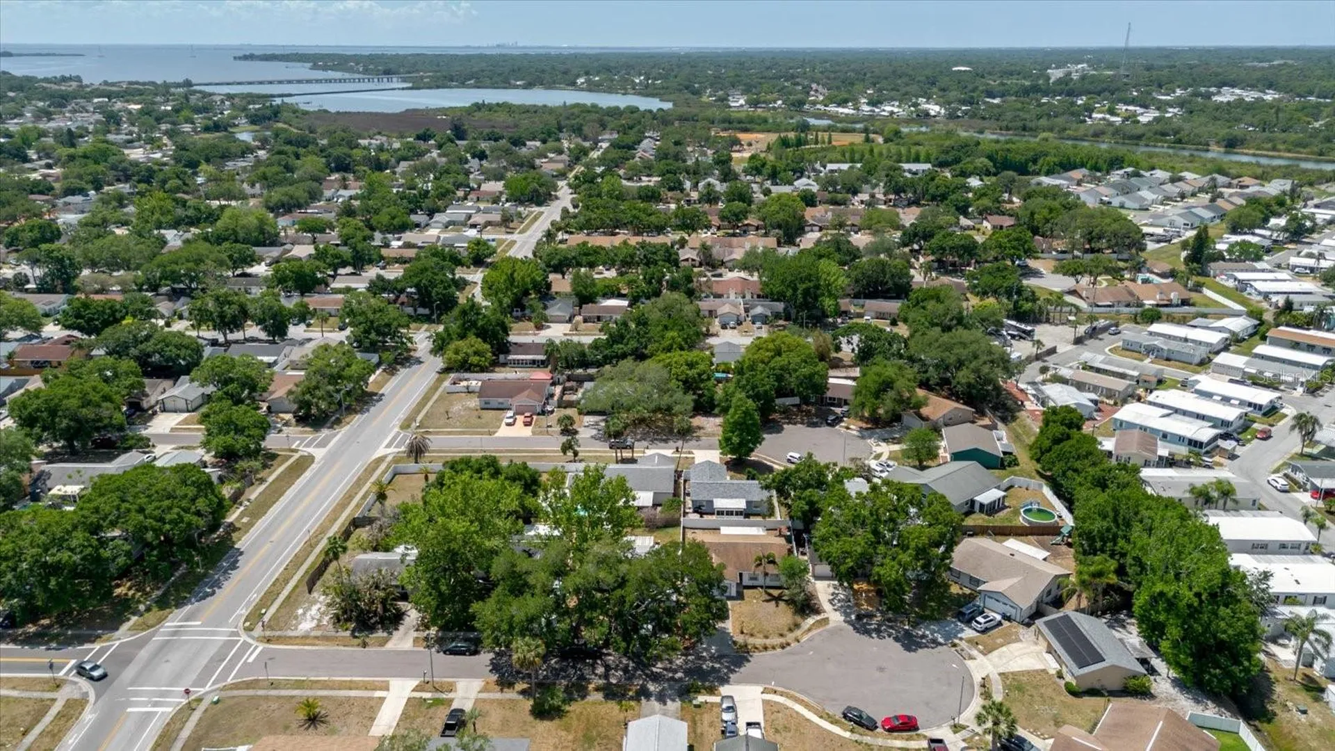 2009 Peppertree Court Oldsmar FL 34677