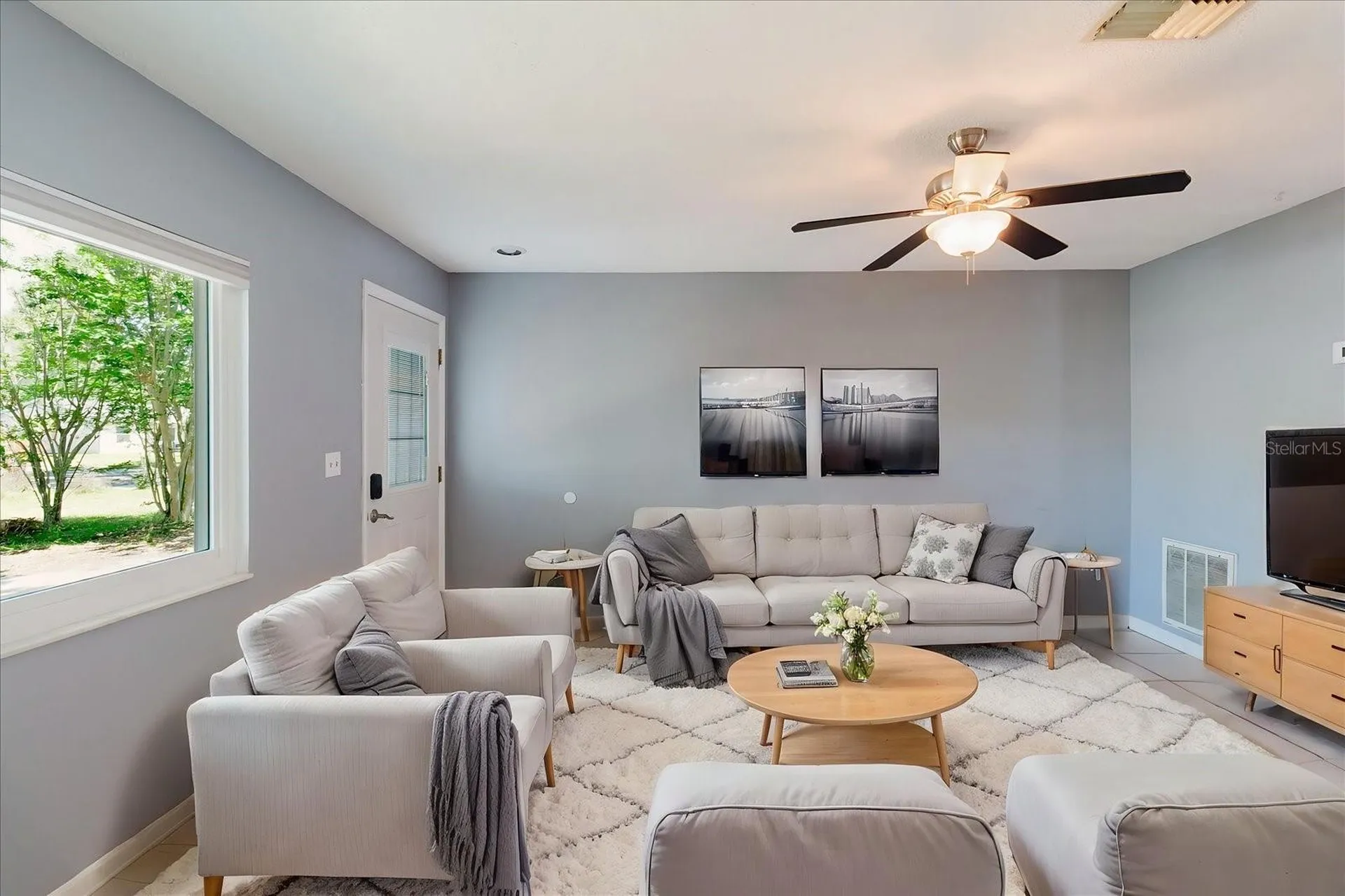 2009 Peppertree Court Oldsmar FL 34677