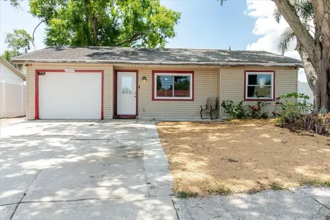 2009 Peppertree Court Oldsmar FL 34677