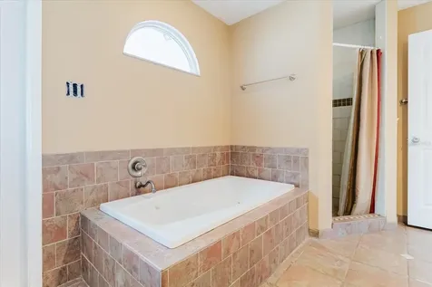 2009 Peppertree Court Oldsmar FL 34677