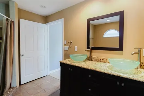 2009 Peppertree Court Oldsmar FL 34677