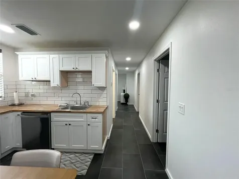 33740 Larkin Road Dade City FL 33523