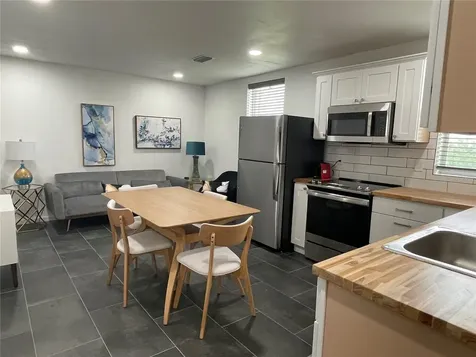 33740 Larkin Road Dade City FL 33523