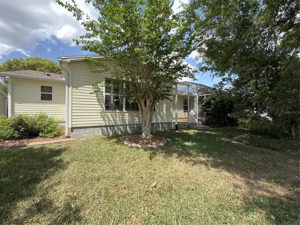 16899 SE 96th Chapelwood Circle The Villages FL 32162