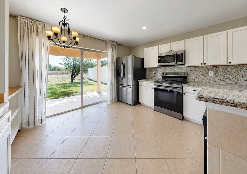11537 Crestlake Village Drive Riverview FL 33569