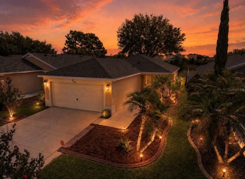 11537 Crestlake Village Drive Riverview FL 33569