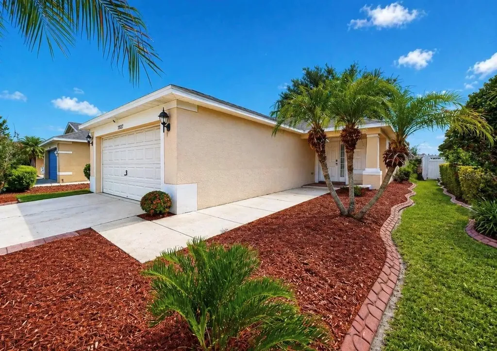 11537 Crestlake Village Drive Riverview FL 33569