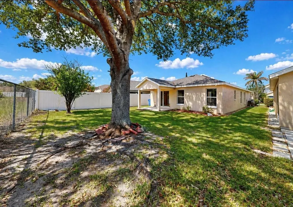 11537 Crestlake Village Drive Riverview FL 33569