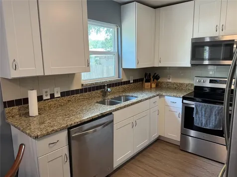 323 Savage Way Groveland FL 34736