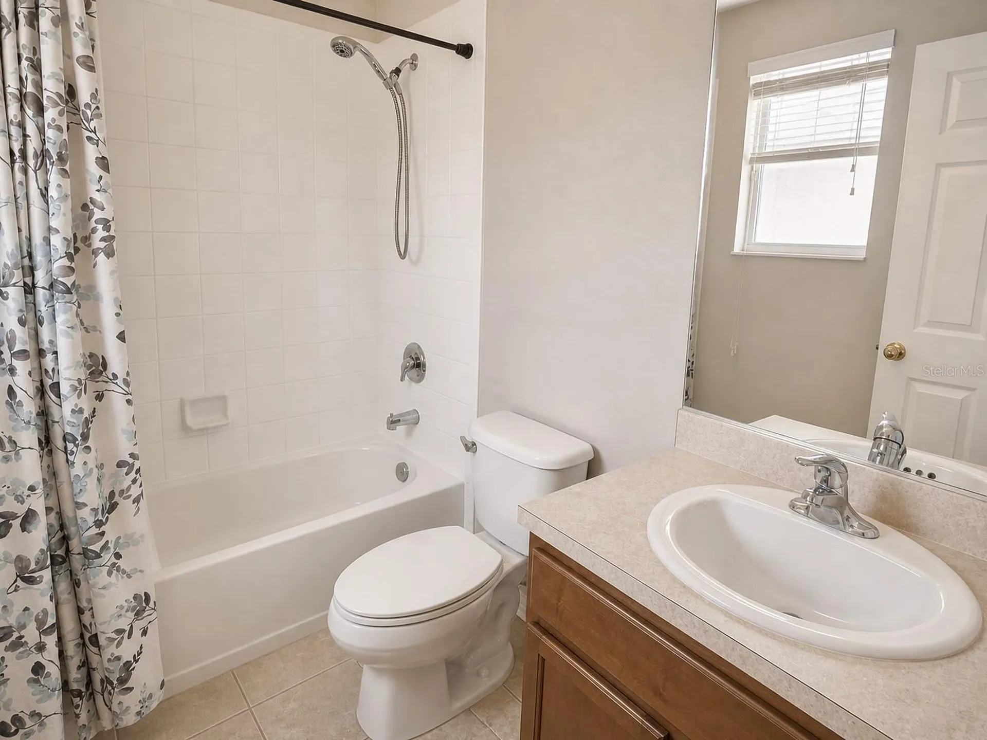 1126 Grantham Drive Sarasota FL 34234