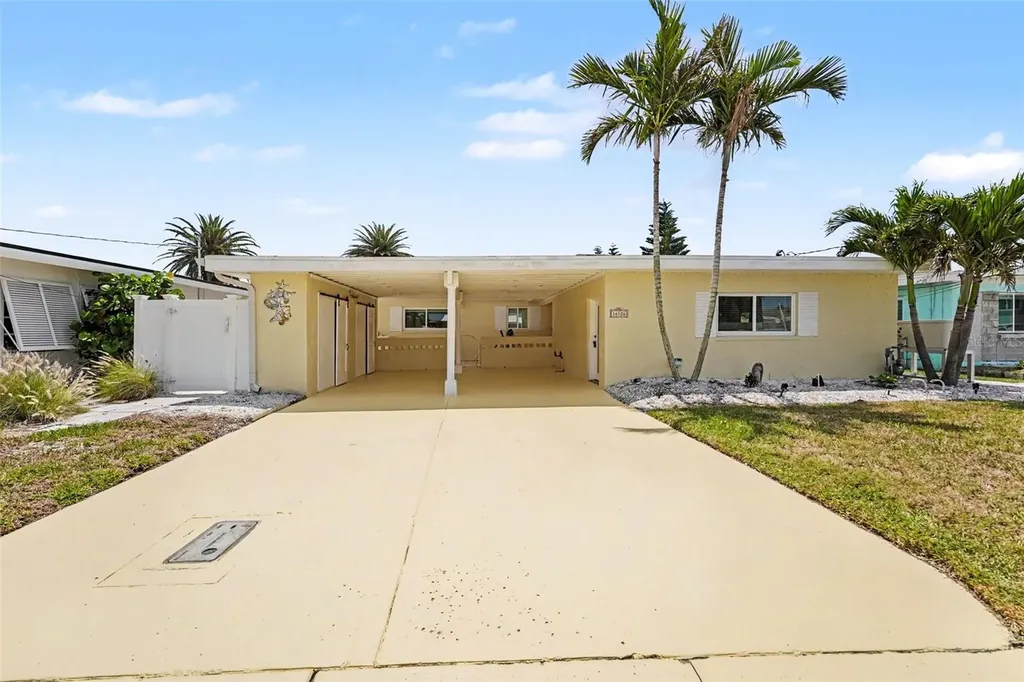 16126 4th Street E Redington Beach FL 33708
