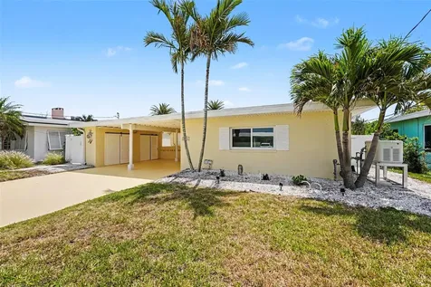 16126 4th Street E Redington Beach FL 33708