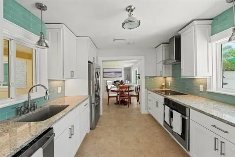 16126 4th Street E Redington Beach FL 33708