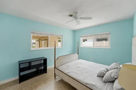 16126 4th Street E Redington Beach FL 33708
