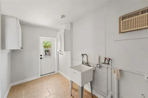 16126 4th Street E Redington Beach FL 33708