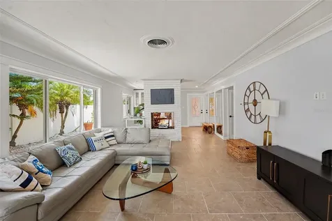 16126 4th Street E Redington Beach FL 33708
