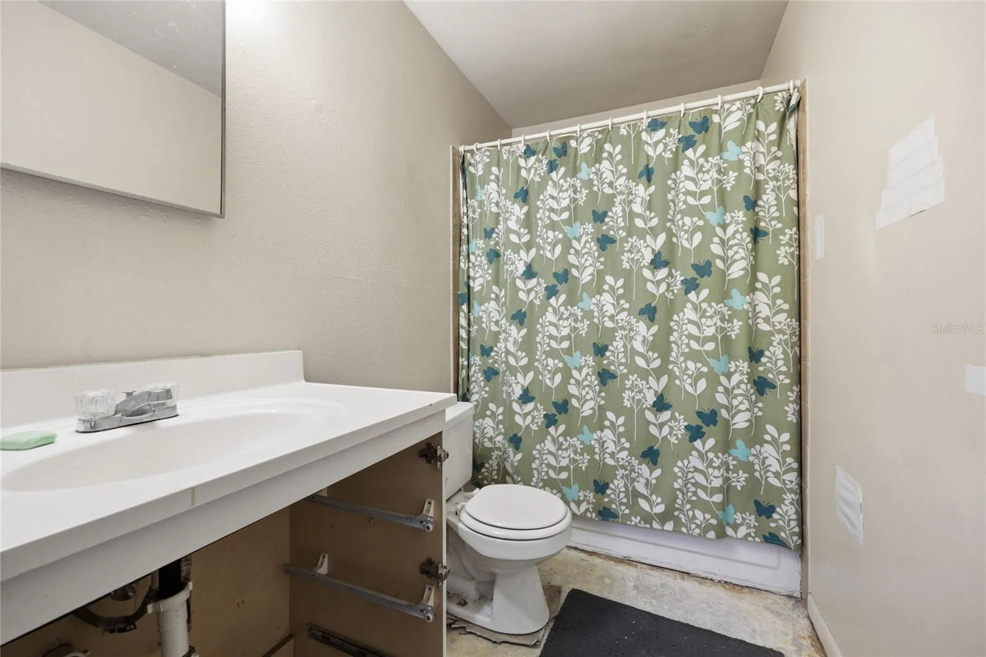 7717 SW 52nd Place Gainesville FL 32608
