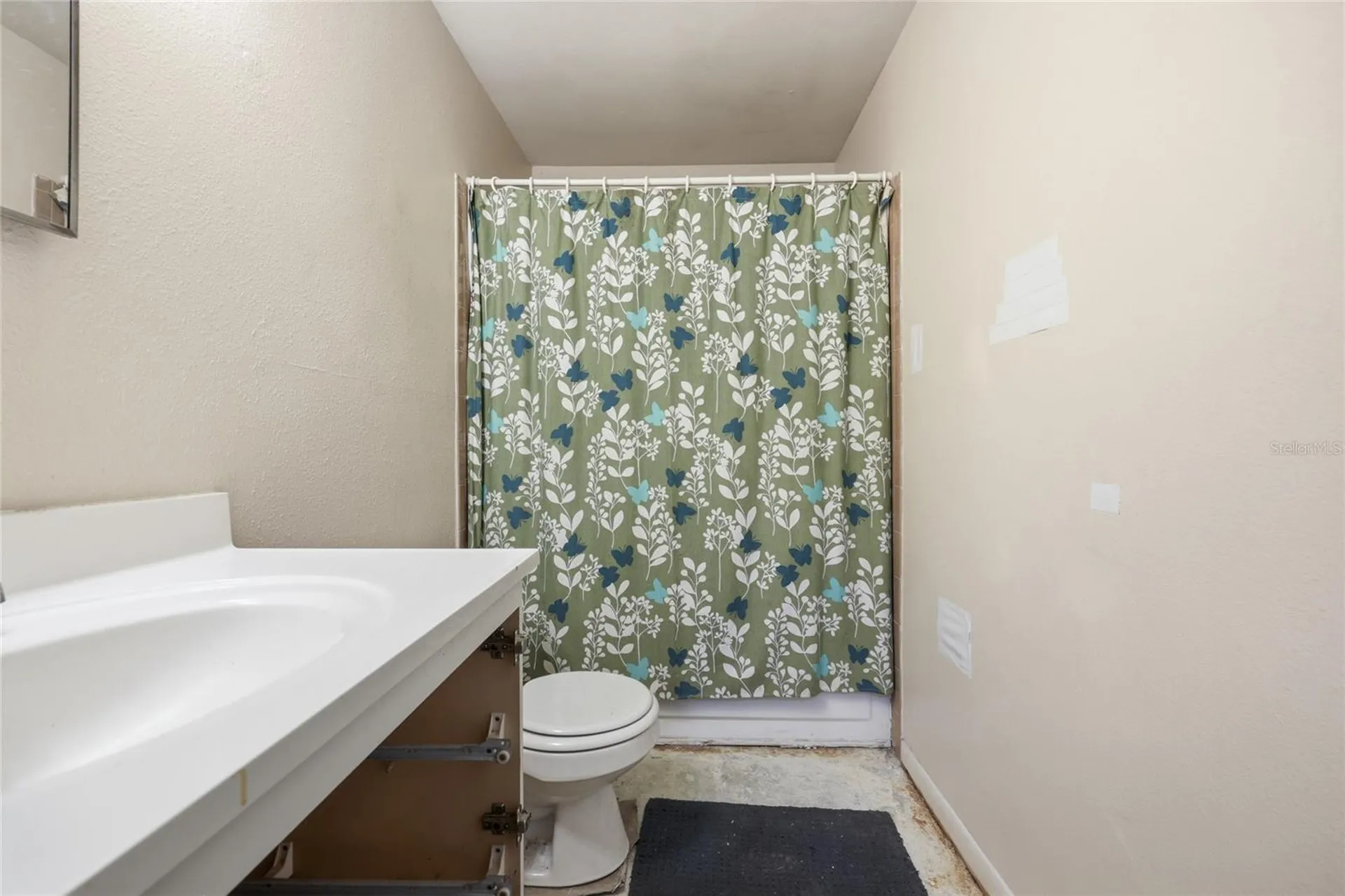 7717 SW 52nd Place Gainesville FL 32608