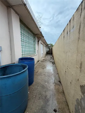 Vega Alta PR 00692