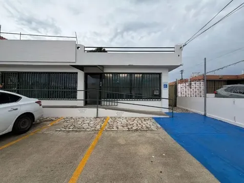 Vega Alta PR 00692