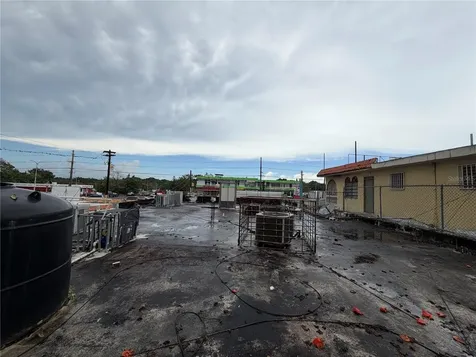 Vega Alta PR 00692