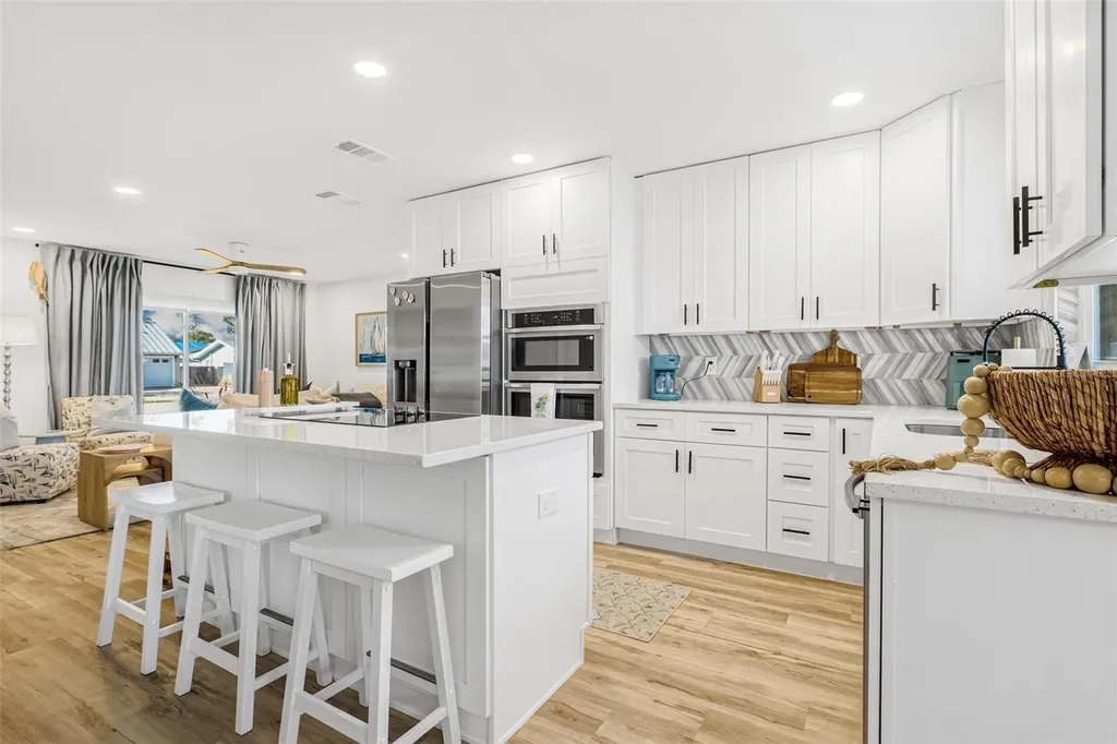 7516 22nd Avenue W Bradenton FL 34209