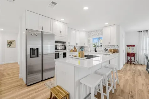 7516 22nd Avenue W Bradenton FL 34209