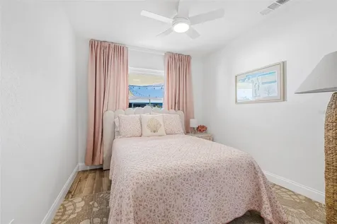 7516 22nd Avenue W Bradenton FL 34209