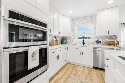 7516 22nd Avenue W Bradenton FL 34209