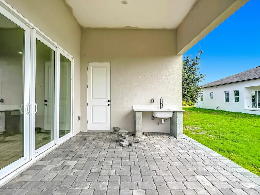 10262 Kingsville Drive Port Charlotte FL 33981