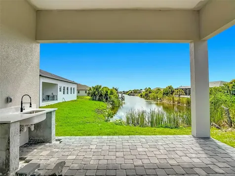10262 Kingsville Drive Port Charlotte FL 33981
