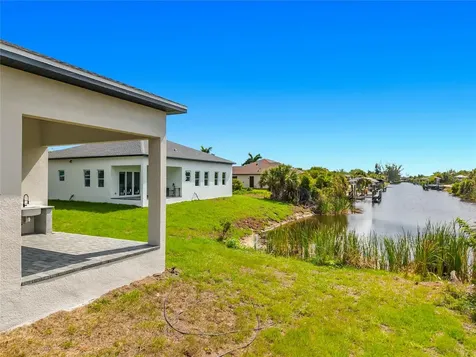 10262 Kingsville Drive Port Charlotte FL 33981