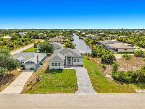 10262 Kingsville Drive Port Charlotte FL 33981
