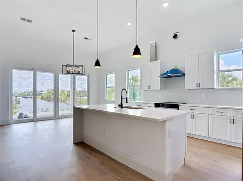 10262 Kingsville Drive Port Charlotte FL 33981