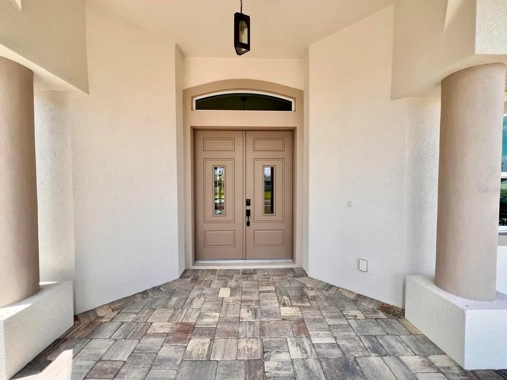55 Rotonda Circle Rotonda West FL 33947