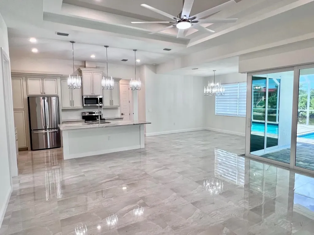 55 Rotonda Circle Rotonda West FL 33947