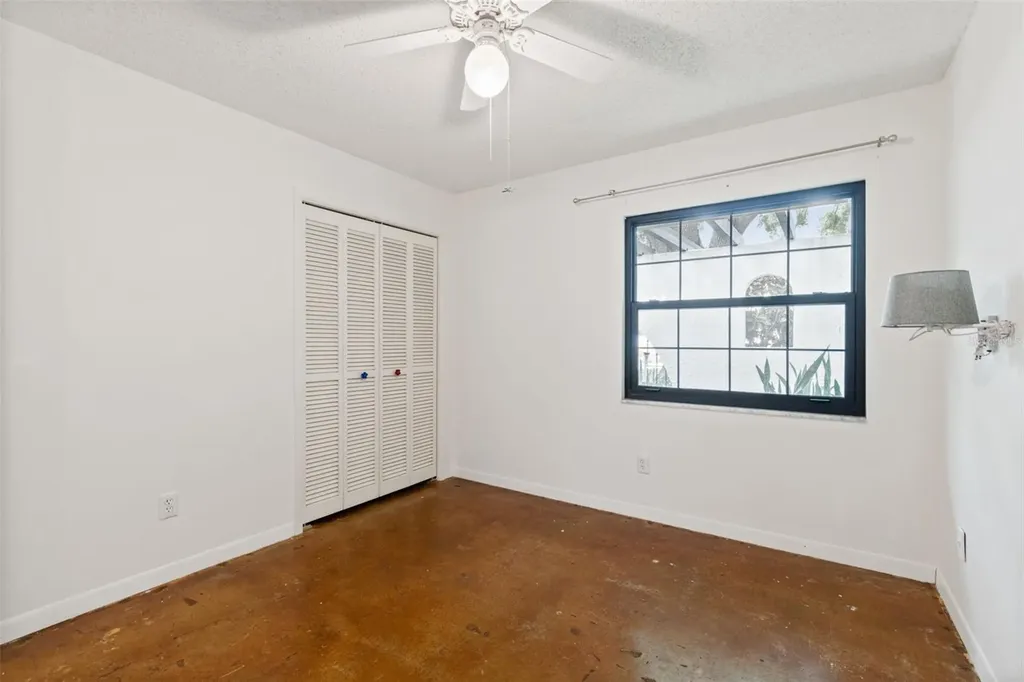 13338 Lake George Lane Tampa FL 33618