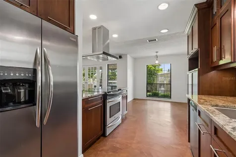 13338 Lake George Lane Tampa FL 33618