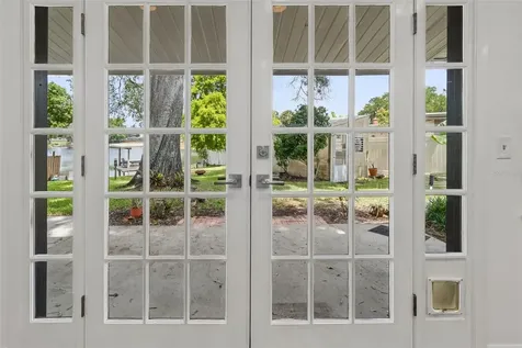 13338 Lake George Lane Tampa FL 33618