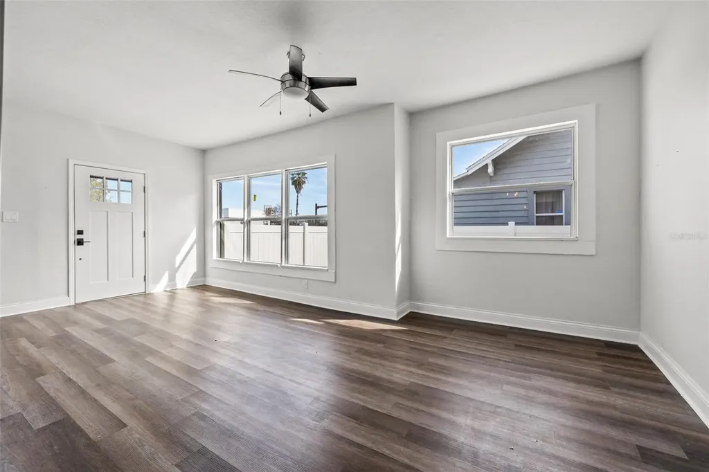 2824 5th Avenue N St Petersburg FL 33713