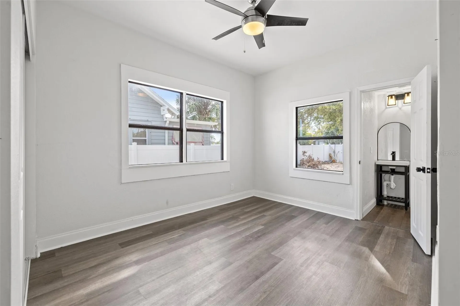 2824 5th Avenue N St Petersburg FL 33713