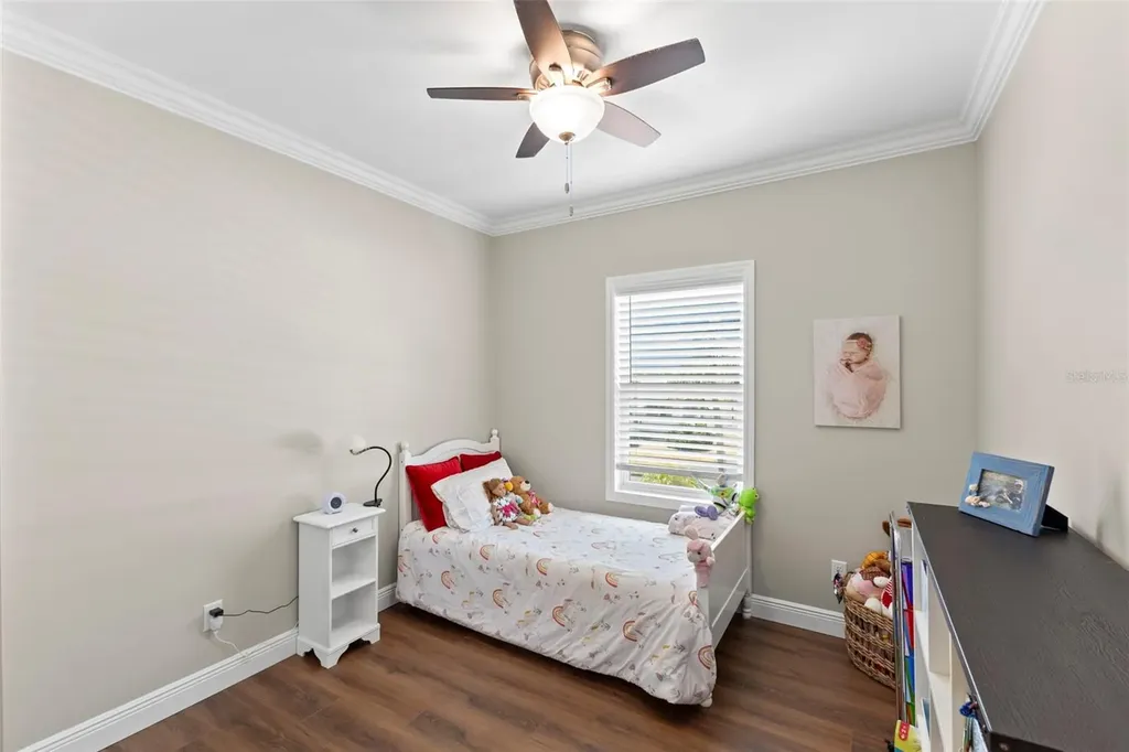 563 Mount Piney Avenue NE St Petersburg FL 33702