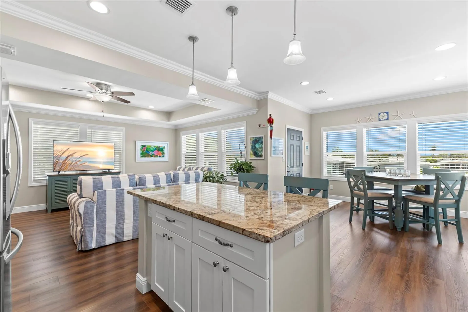563 Mount Piney Avenue NE St Petersburg FL 33702
