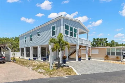 563 Mount Piney Avenue NE St Petersburg FL 33702