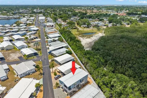 563 Mount Piney Avenue NE St Petersburg FL 33702
