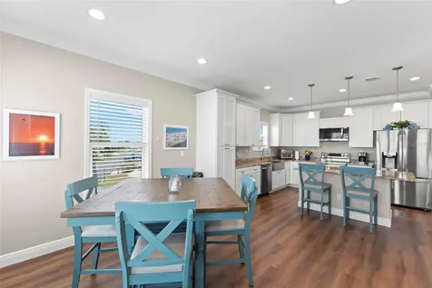 563 Mount Piney Avenue NE St Petersburg FL 33702