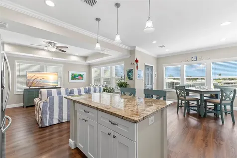 563 Mount Piney Avenue NE St Petersburg FL 33702